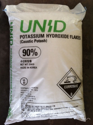 Potassium hydroxide KOH 90% Kali hydroxit